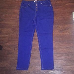 Cute no zipper blue jeans